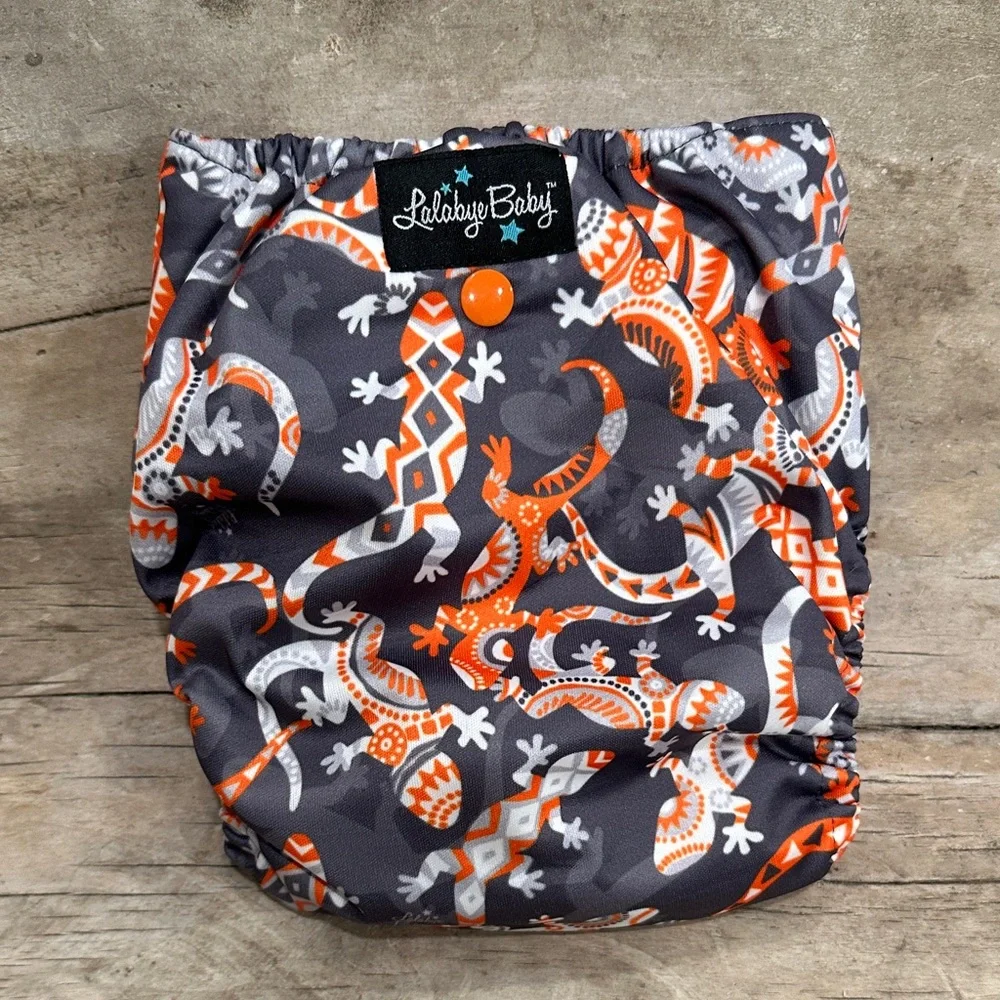 NEW w/tag Lalabye Baby Gecko Print Reusable Cloth Diaper